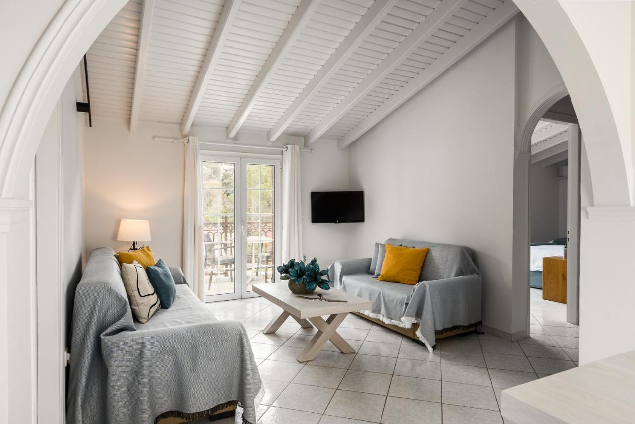 The Seaview Corner Apartments By Konnect, Ipsos Corfu Luaran gambar